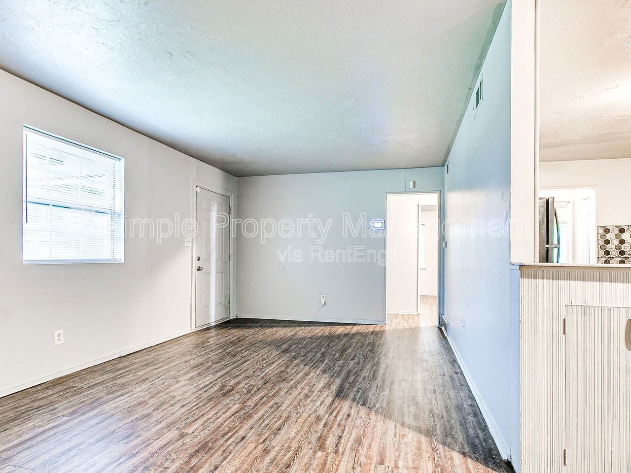 4301 N Terry Ave - Photo 3 of 19