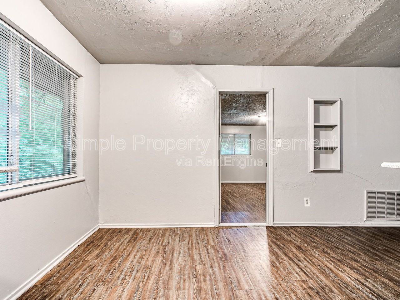 4301 N Terry Ave - Photo 5 of 19