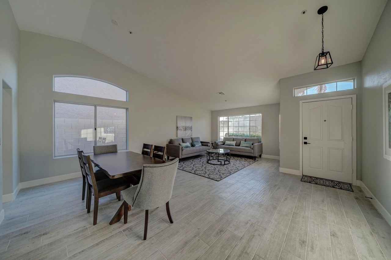 8940 E Palm Ridge Dr - Photo 5 of 41
