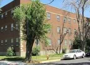 446 W Whitman - Photo 1 of 1
