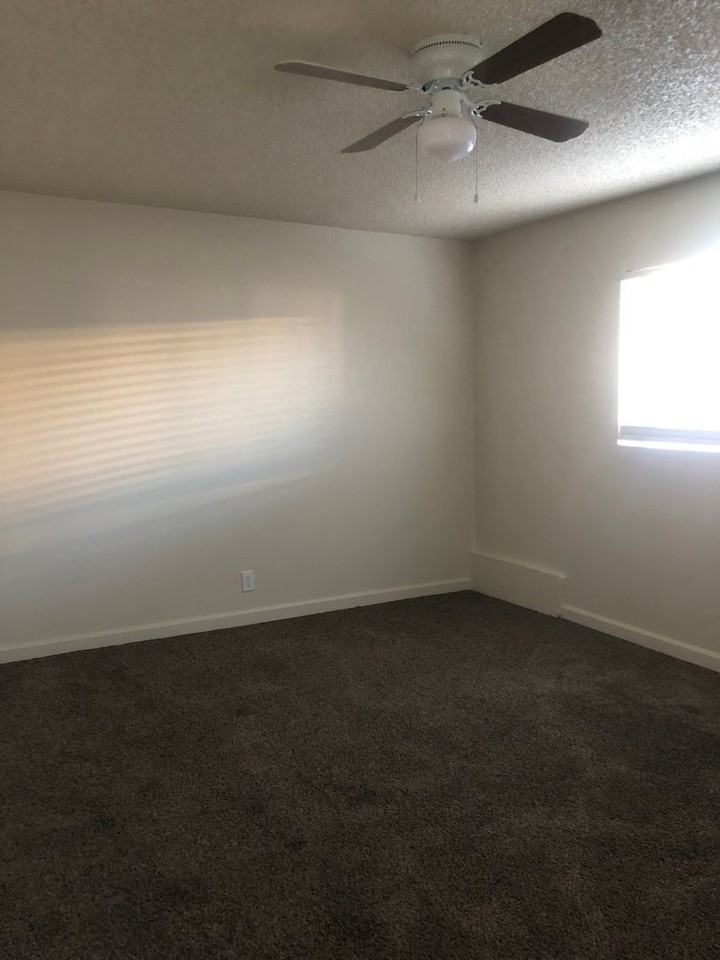 1565 Olive Ave #11 - Photo 7 of 10