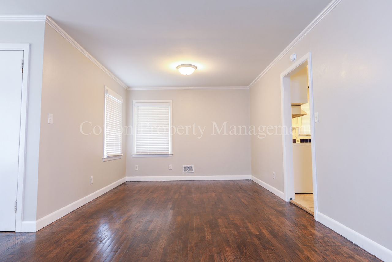 522 N 25th St - Photo 6 of 25