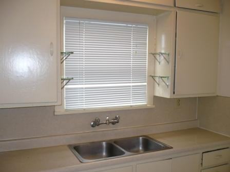 748 W 8th Ave - Photo 7 of 16