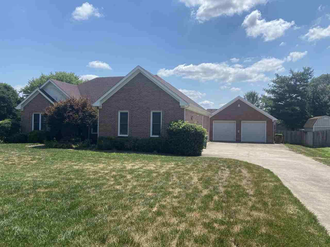 4237 Trenton Rd - Photo 2 of 36