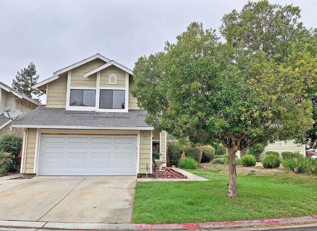 1314 Pietro Dr - Photo 2 of 23