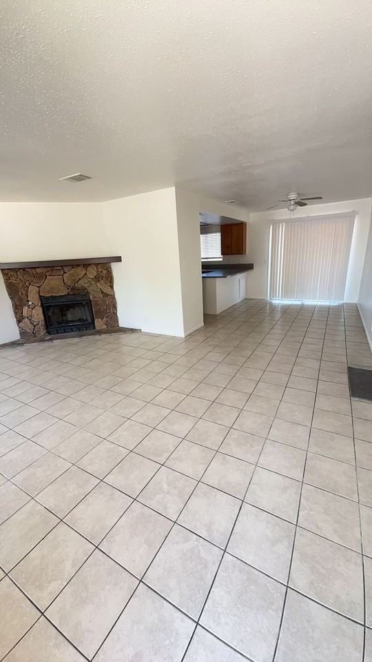 12386 Lakota Rd - Photo 4 of 14