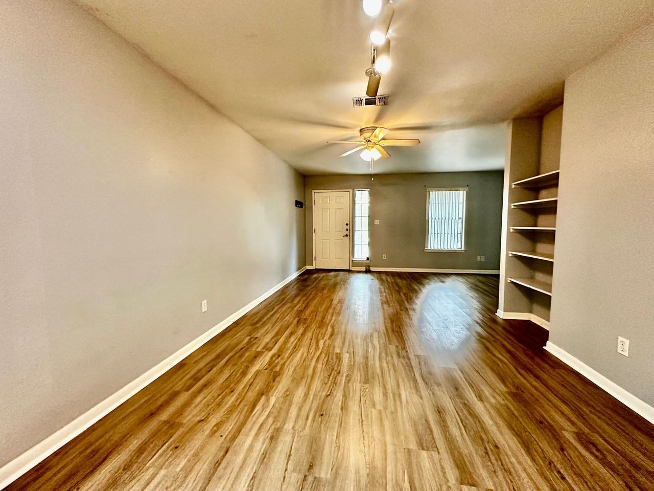 3108 Flanders - Photo 2 of 11