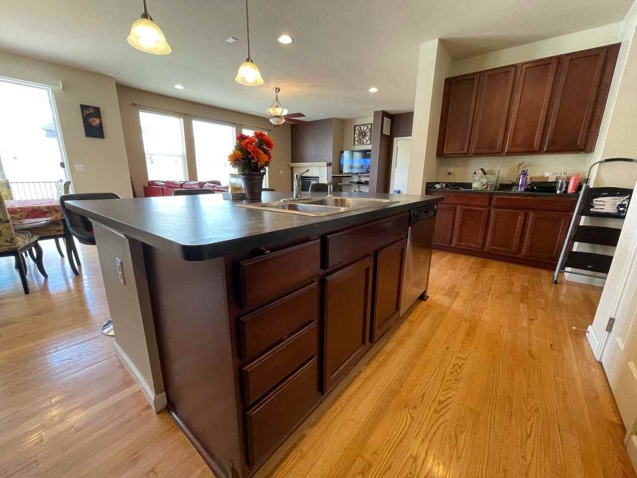 17784 Coral Burst St - Photo 7 of 45