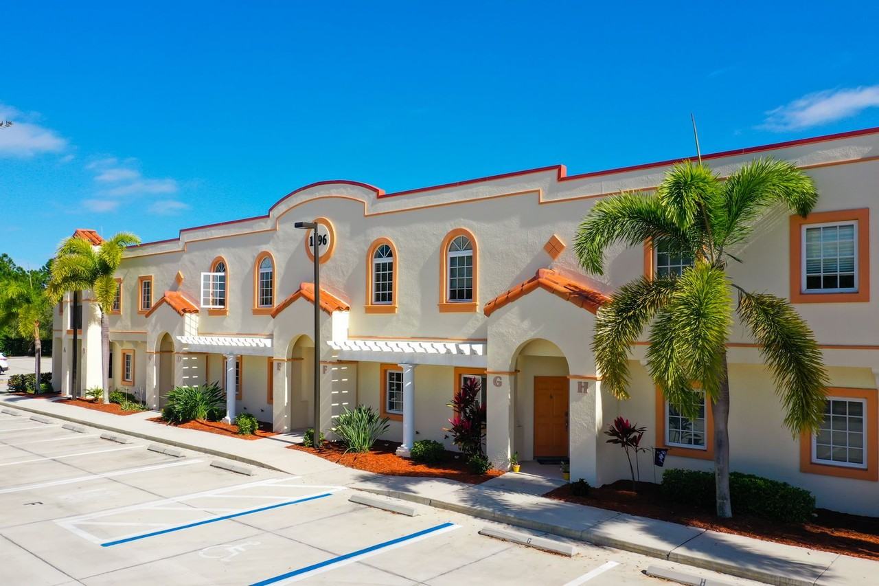 1196 Rio De Janeiro Ave #206F - Photo 2 of 49