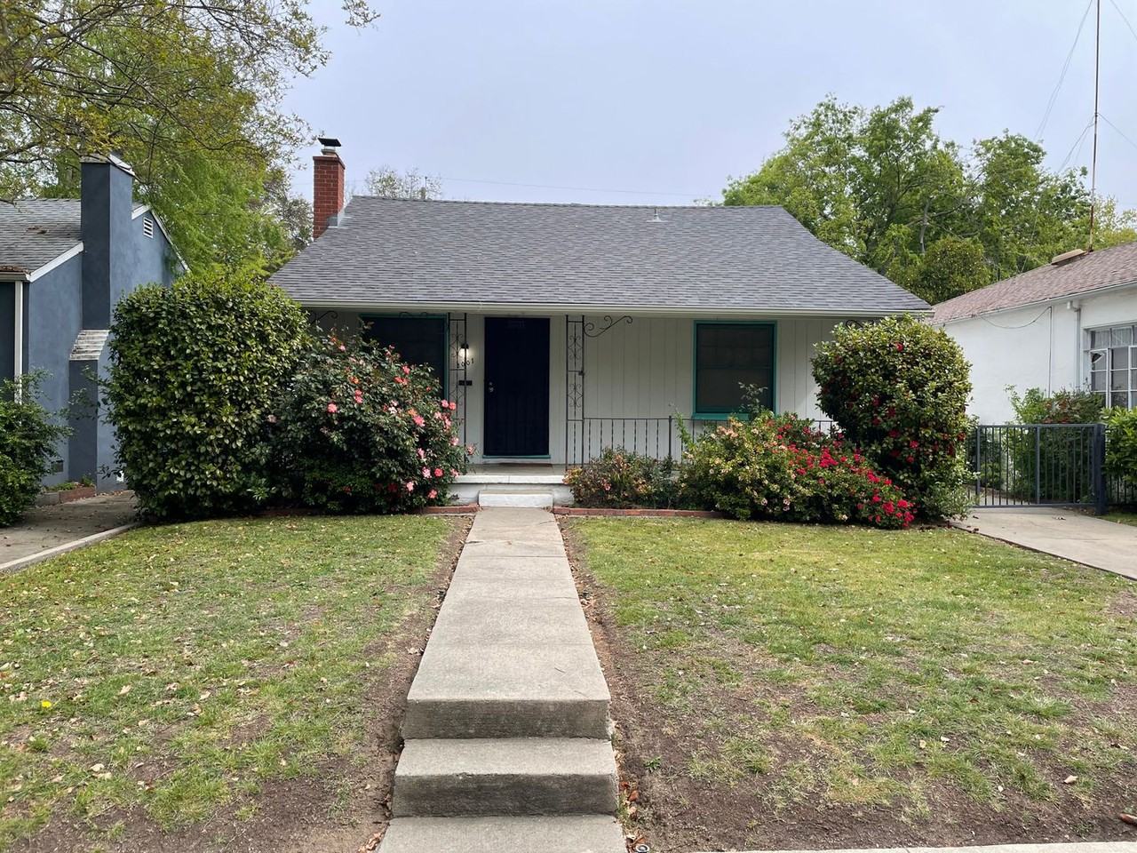 2001 5th Ave - Photo 2 of 13