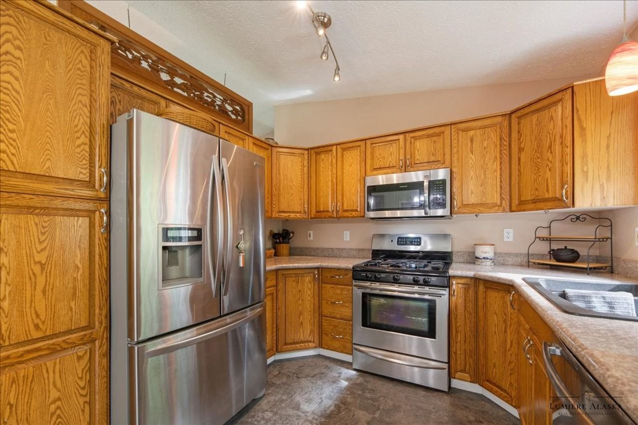 4040 N Bull Moose Dr - Photo 2 of 29