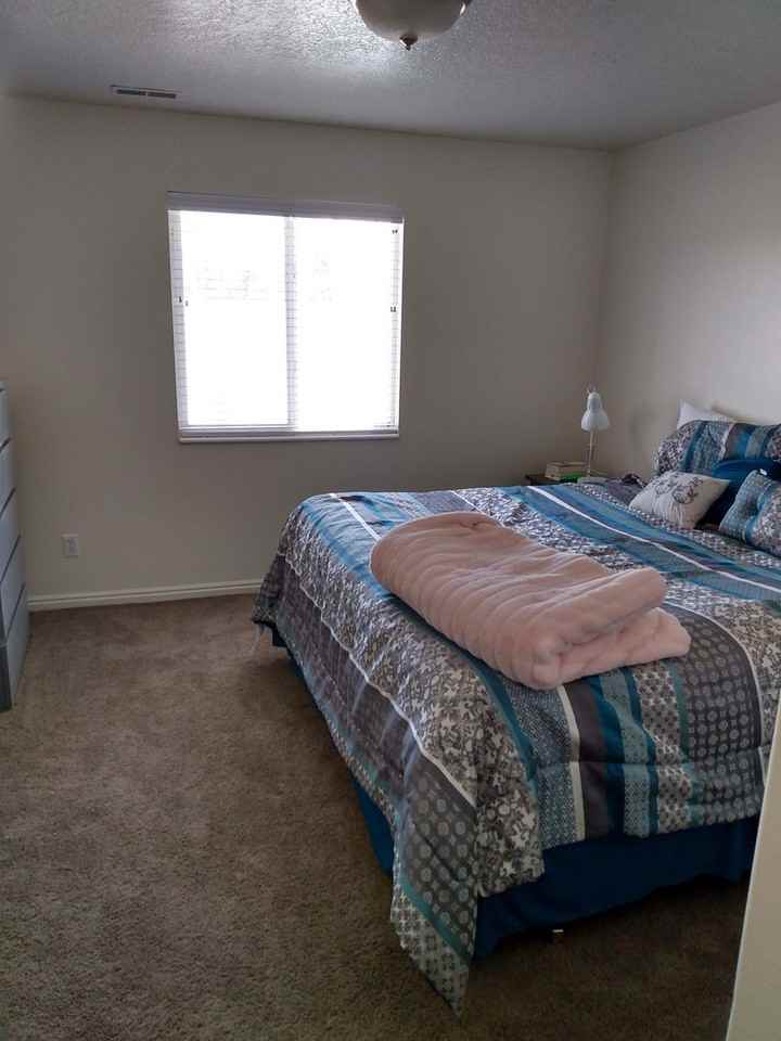 2874 W 1170 N - Photo 7 of 17