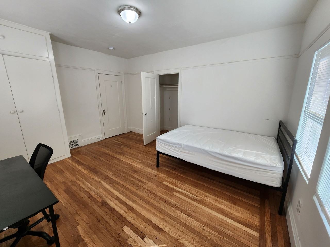 1764 Walnut St - Photo 3 of 26