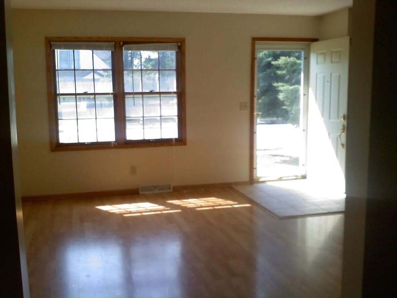 1714 Glenwood Ave - Photo 3 of 14