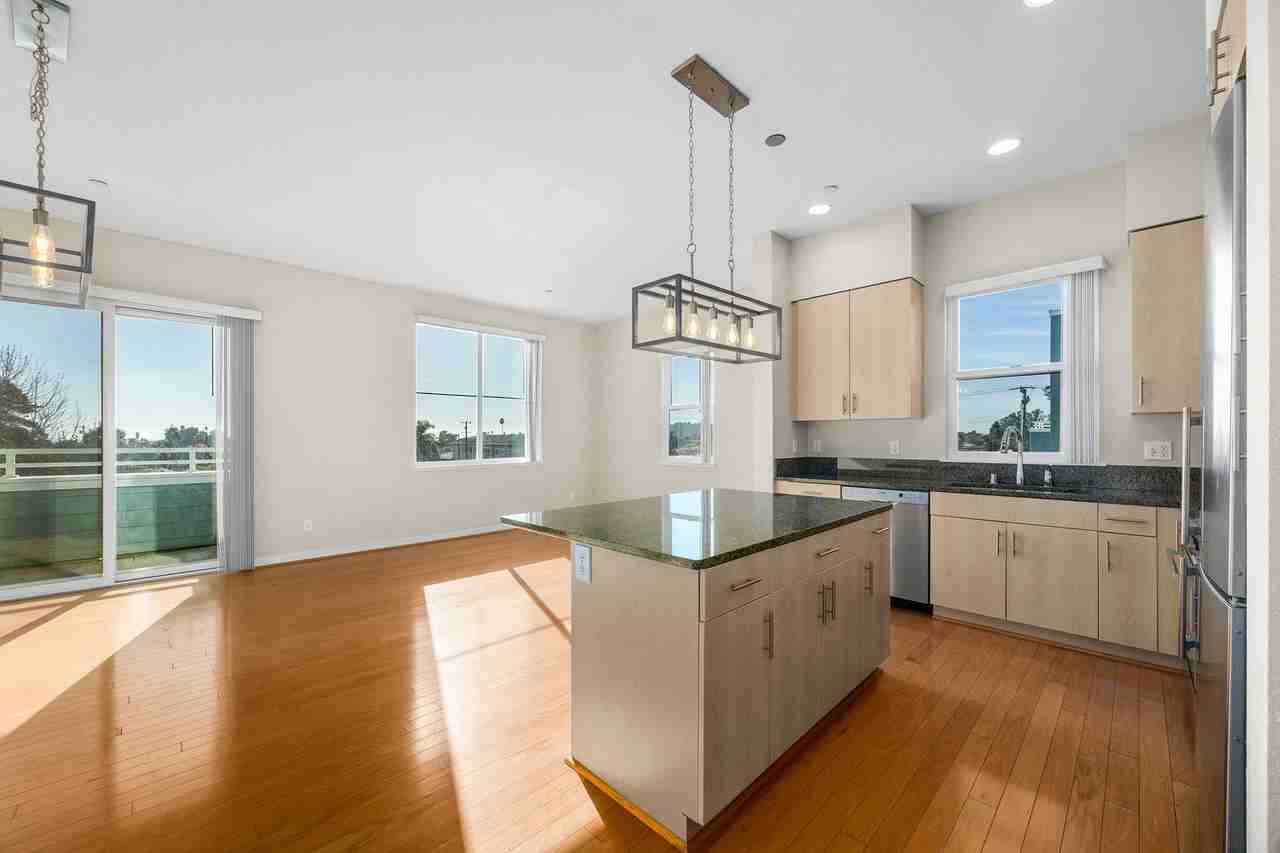 1066 41st Ave - Photo 5 of 23