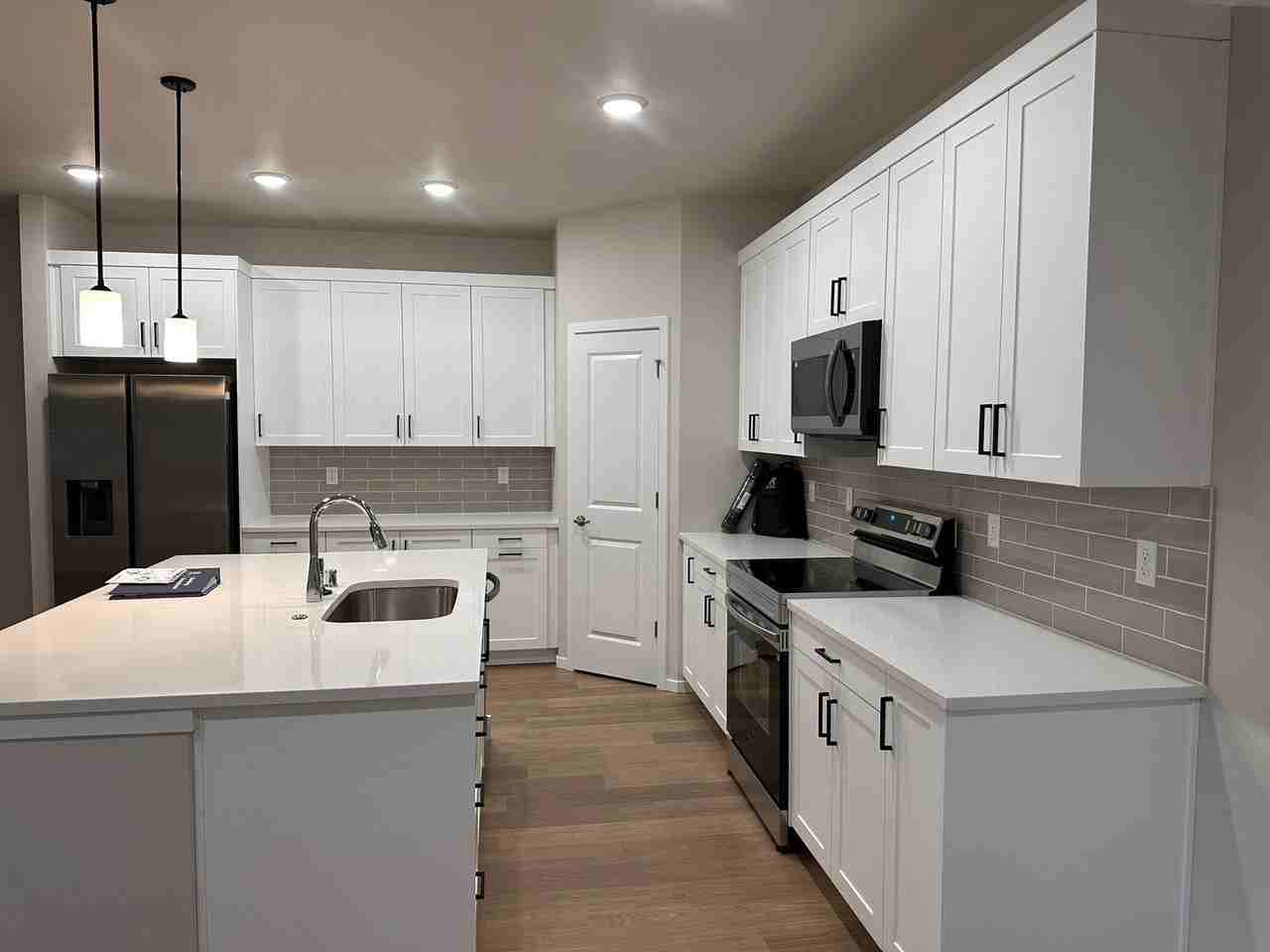 3466 183rd Street Ct E - Photo 4 of 26