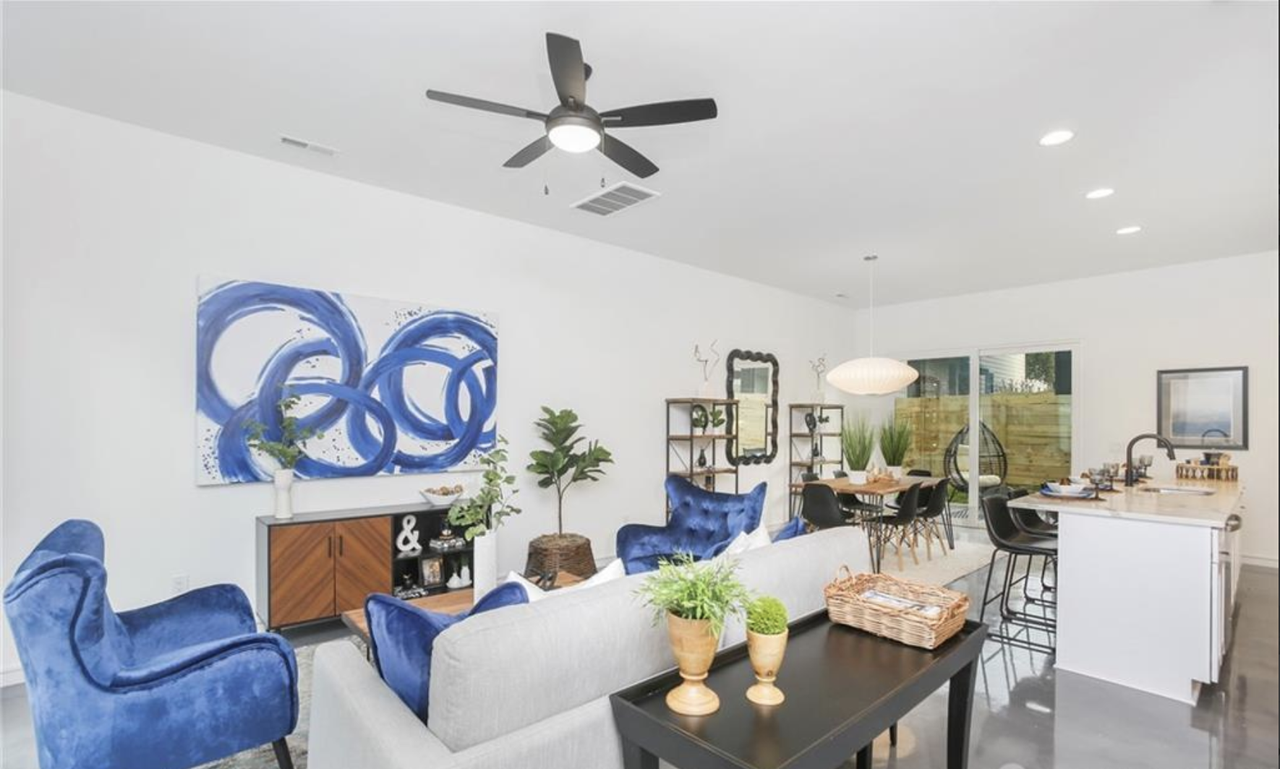 2108 Roslyn Ave #NA - Photo 4 of 22
