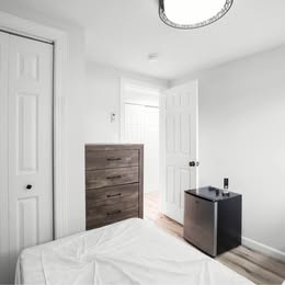 5201 Banks Pl Ne - Photo 5 of 15