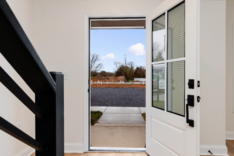 619 N Main St - Photo 2 of 25