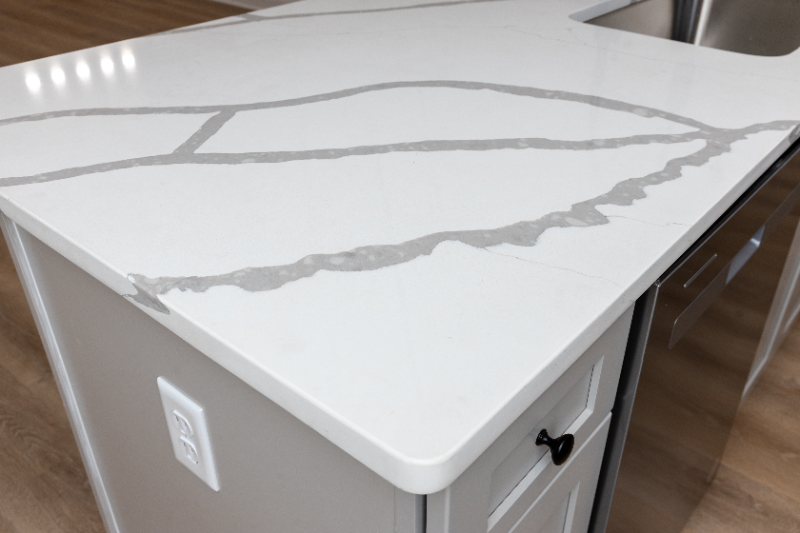 619 N Main St - Photo 6 of 25