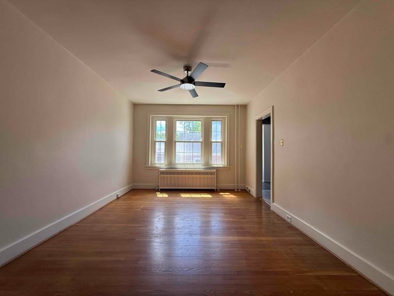714 Wayne Ave - Photo 2 of 15