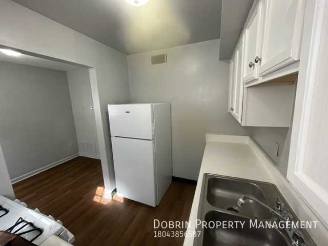 1816 N 21st St #A - Photo 7 of 17