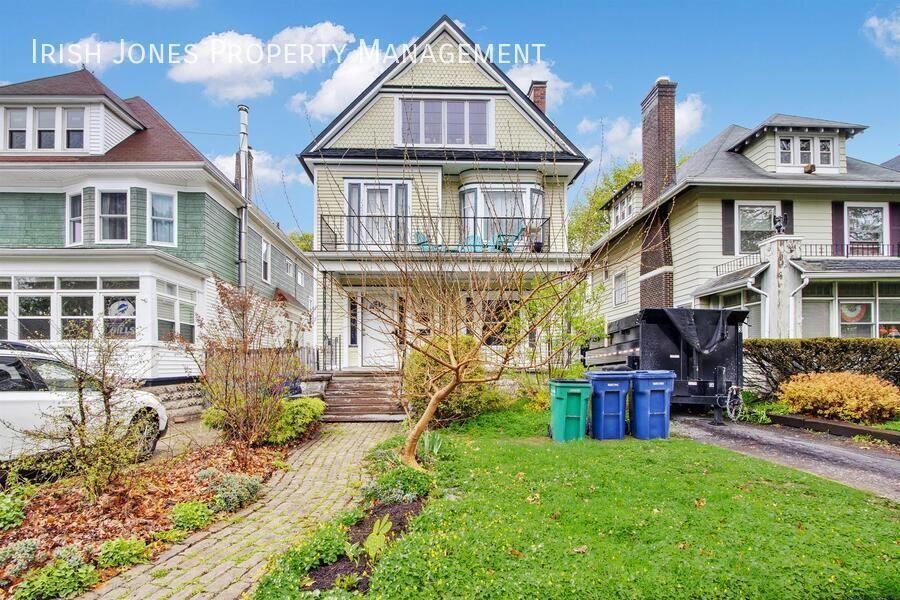 67 Newman Pl #1