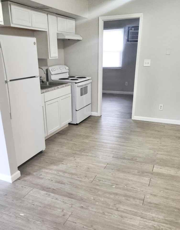 1328 Juniper Drive - Photo 3 of 17