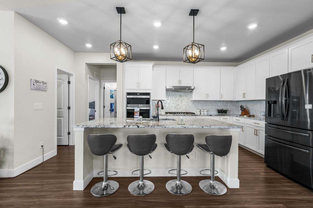 13516 Waterthrush Street - Photo 7 of 35