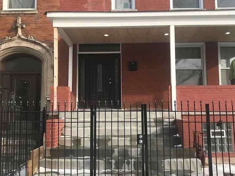 4751 South Prairie Avenue, Unit 1 - Photo 4 of 5