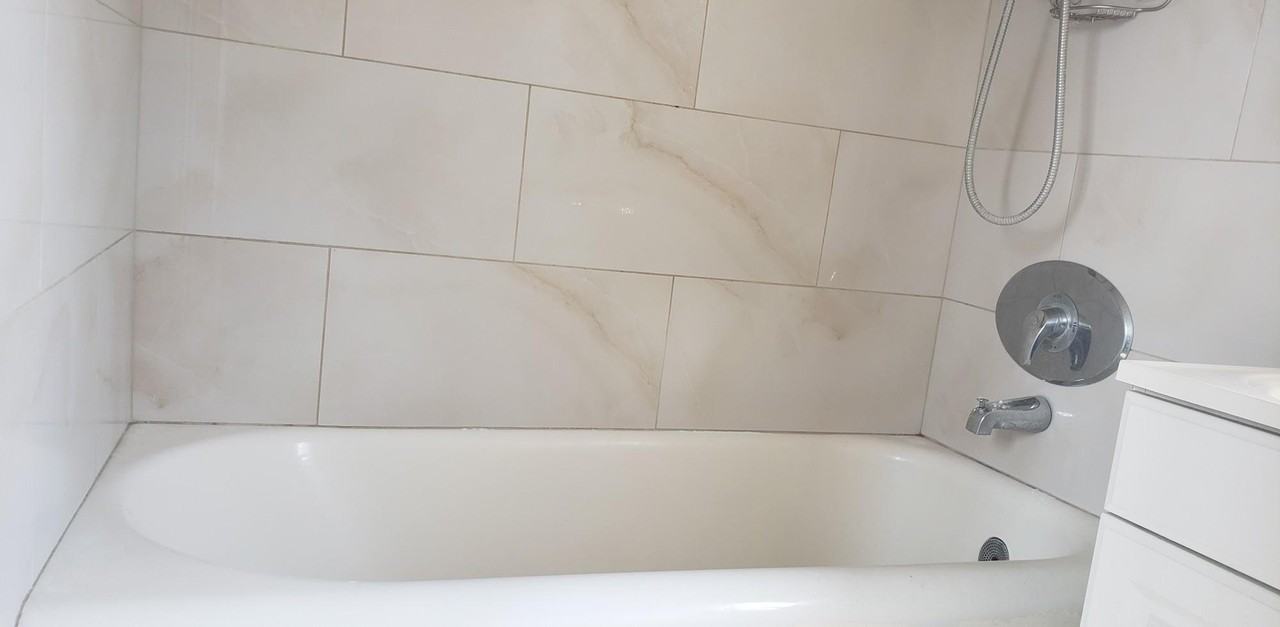 3414 East 7th Street - Photo 6 of 16