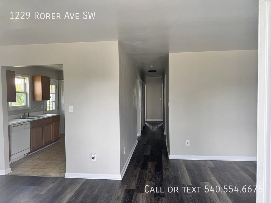 1229 Rorer Ave Sw - Photo 2 of 9