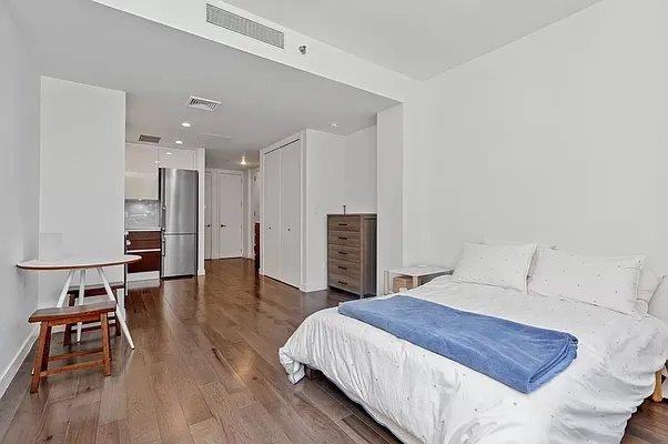 1135 45th Ave - Photo 2 of 10