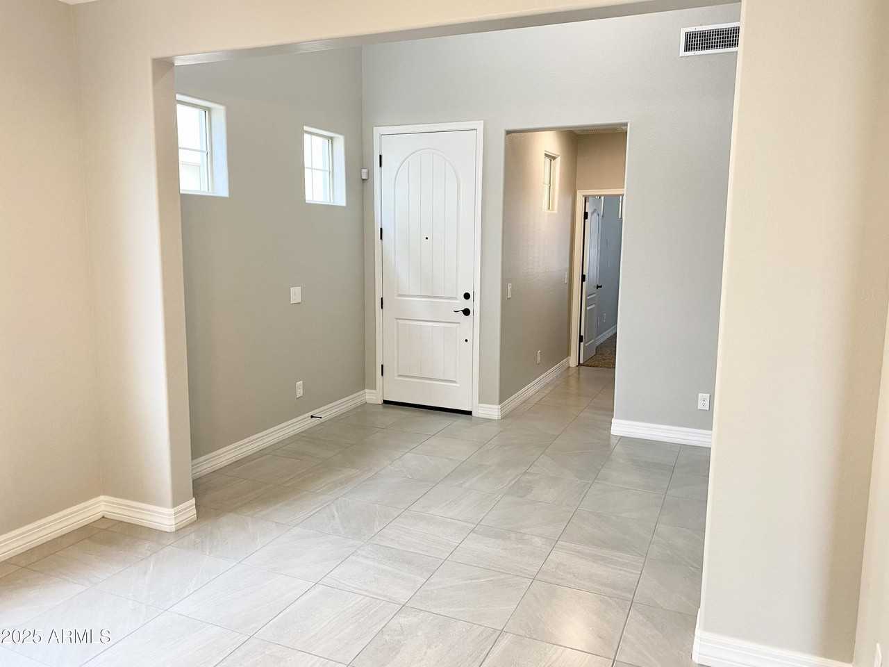 20278 E Domingo Rd - Photo 3 of 34