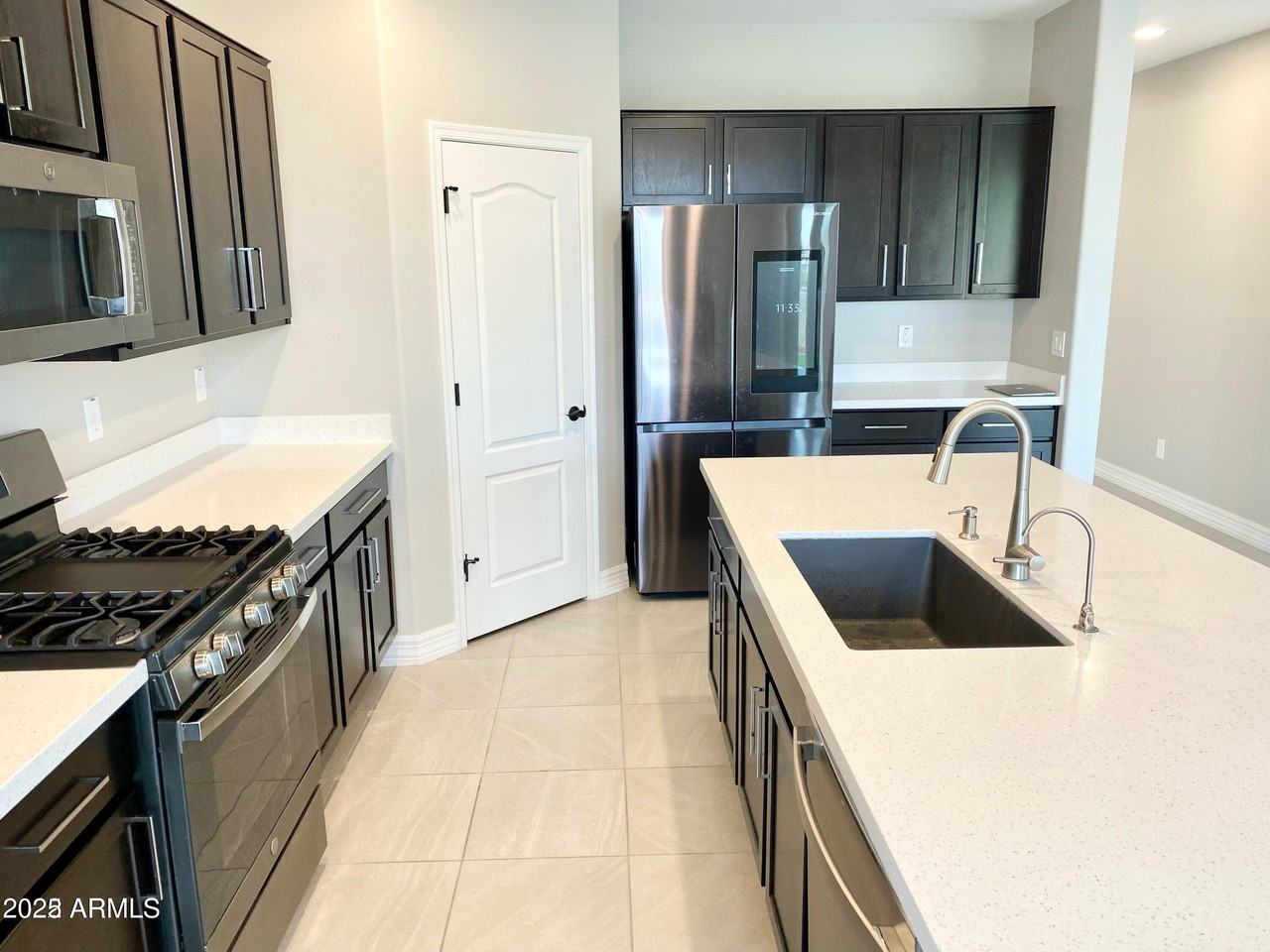 20278 E Domingo Rd - Photo 7 of 34