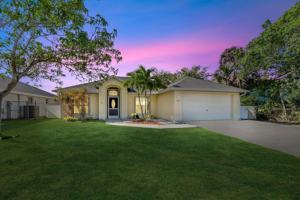 featured image of 1301 Carlton Ct
