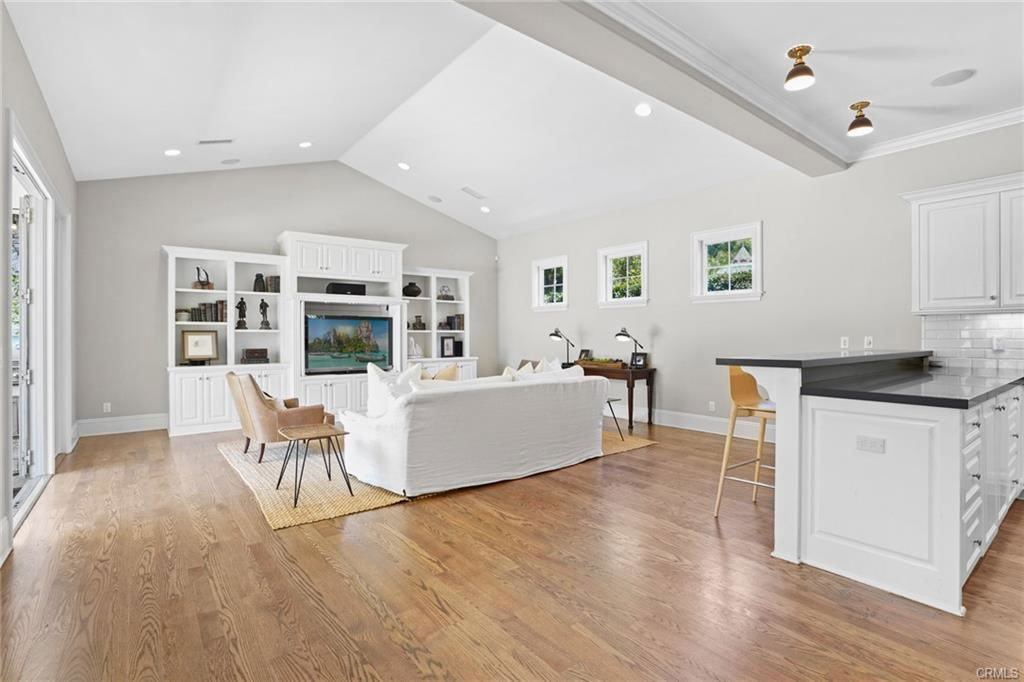 1836 Port Stanhope Pl - Photo 3 of 8