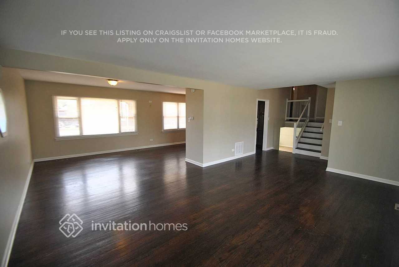 520 Winston Dr - Photo 2 of 9