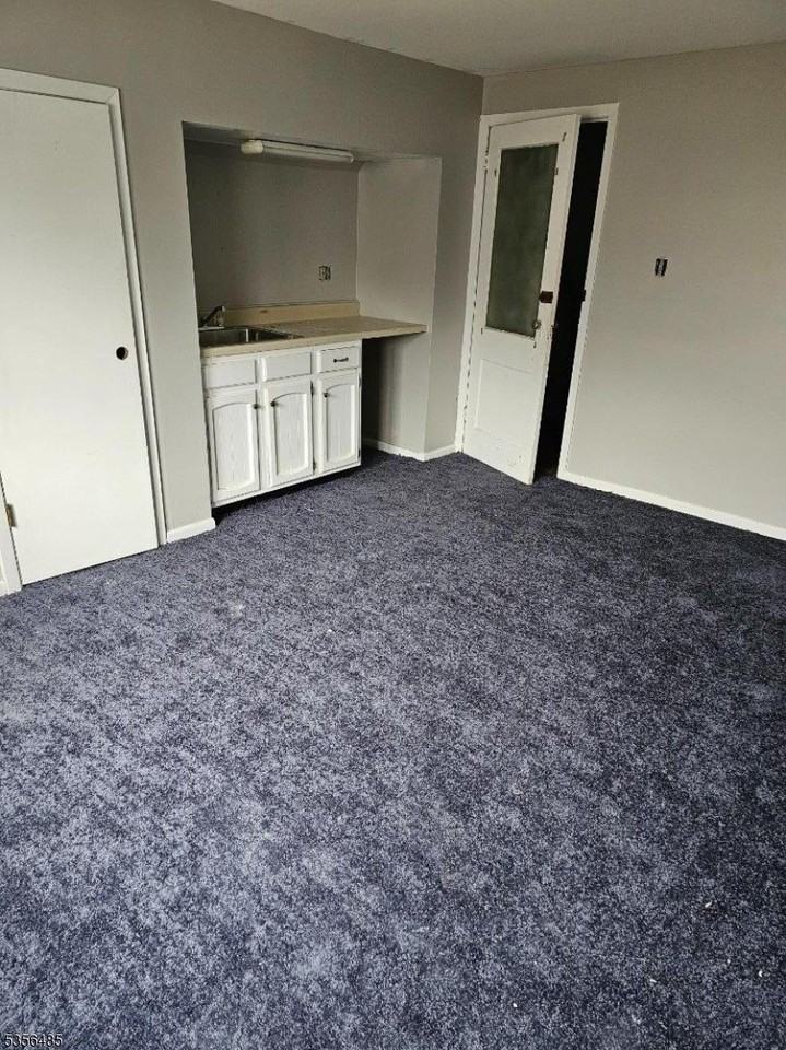 319 Felton Avenue - Photo 6 of 17