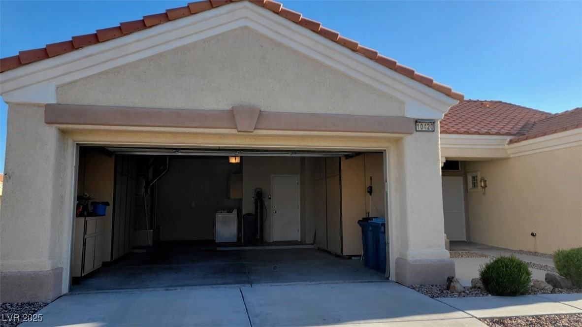 10420 Sawmill Ave - Photo 4 of 15