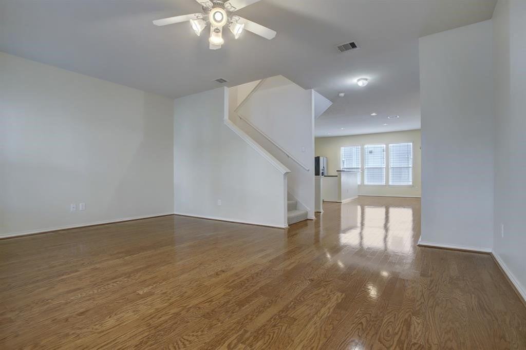 3023 N Heights Hollow Ln - Photo 4 of 14