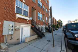 514 Hobart Pl Nw - Photo 1 of 1