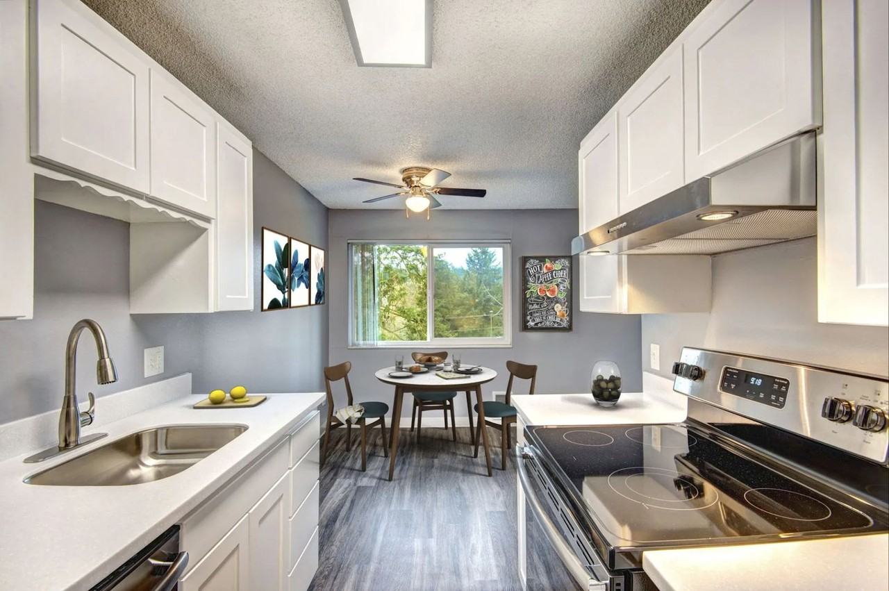 Asteria Place Apartments - Photo 6 of 25