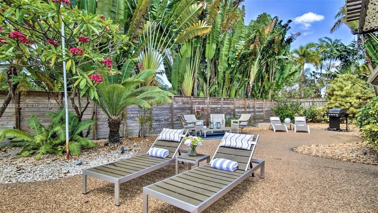 3444 Ne 18th Ave - Photo 7 of 26