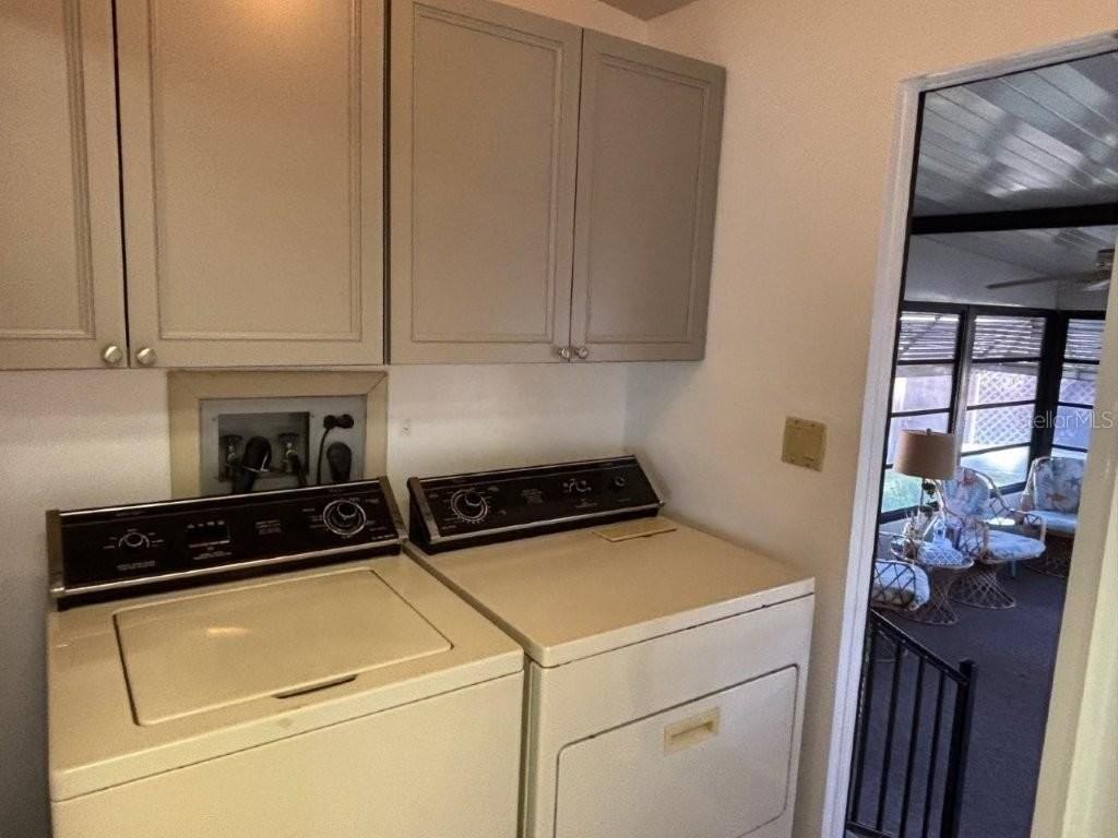 617 Webb Way - Photo 4 of 15