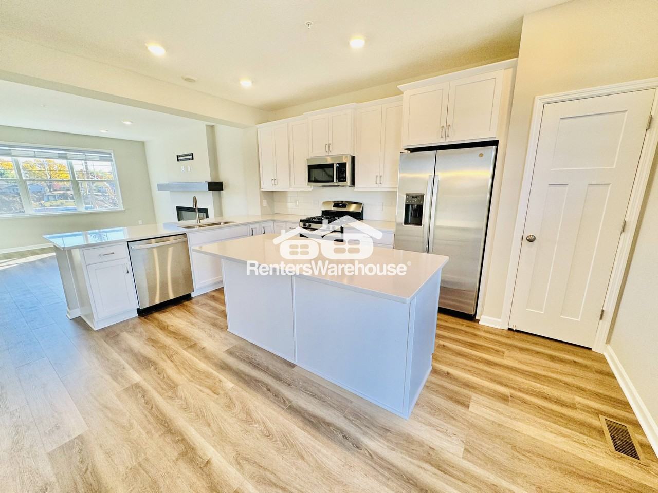 1518 Timberwood Ln - Photo 2 of 27