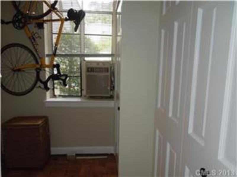 1121 Myrtle Avenue - Photo 3 of 5