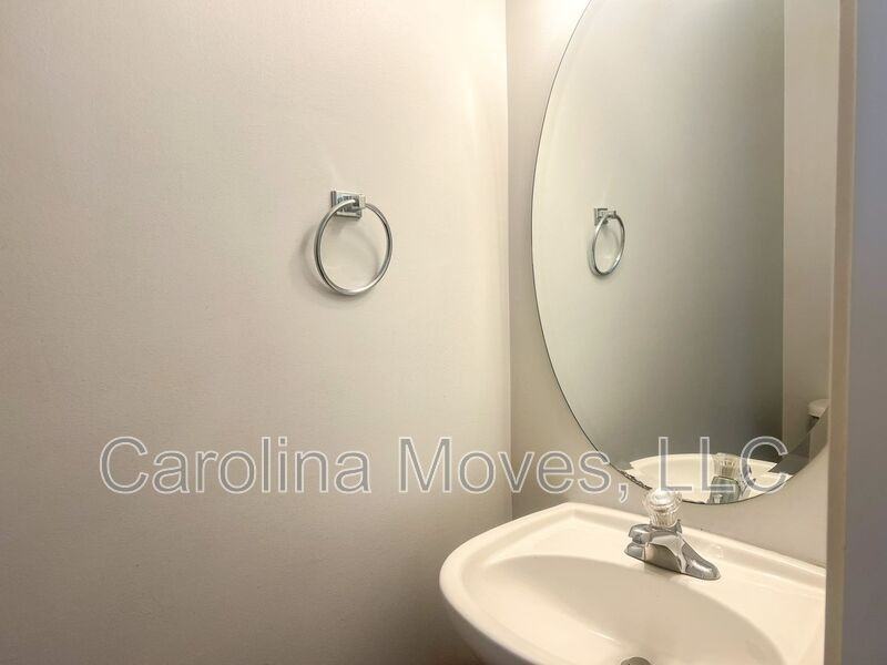 223 Spring Crossing Cir - Photo 7 of 15