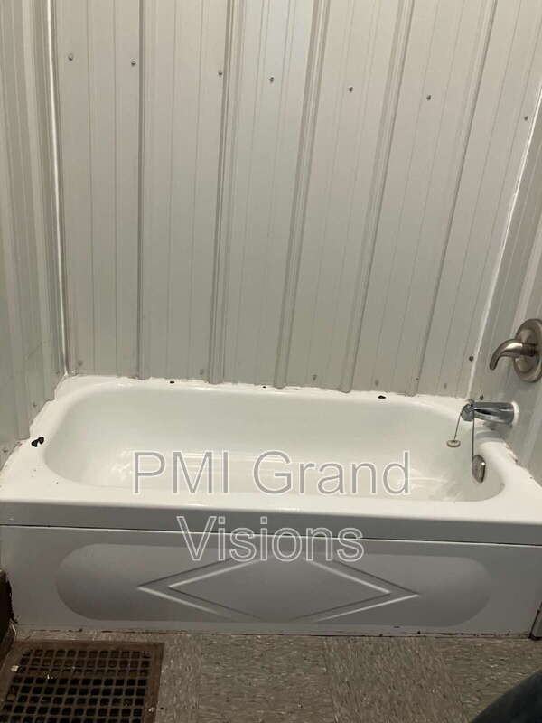 340 W Olive St - Photo 3 of 18