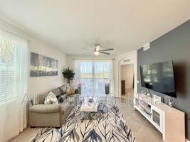 featured image of 14121 Heritage Landing Blvd #721